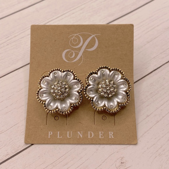 Plunder Silver, Gold, and Rhinestone Flower Post Earrings - Picture 1 of 2
